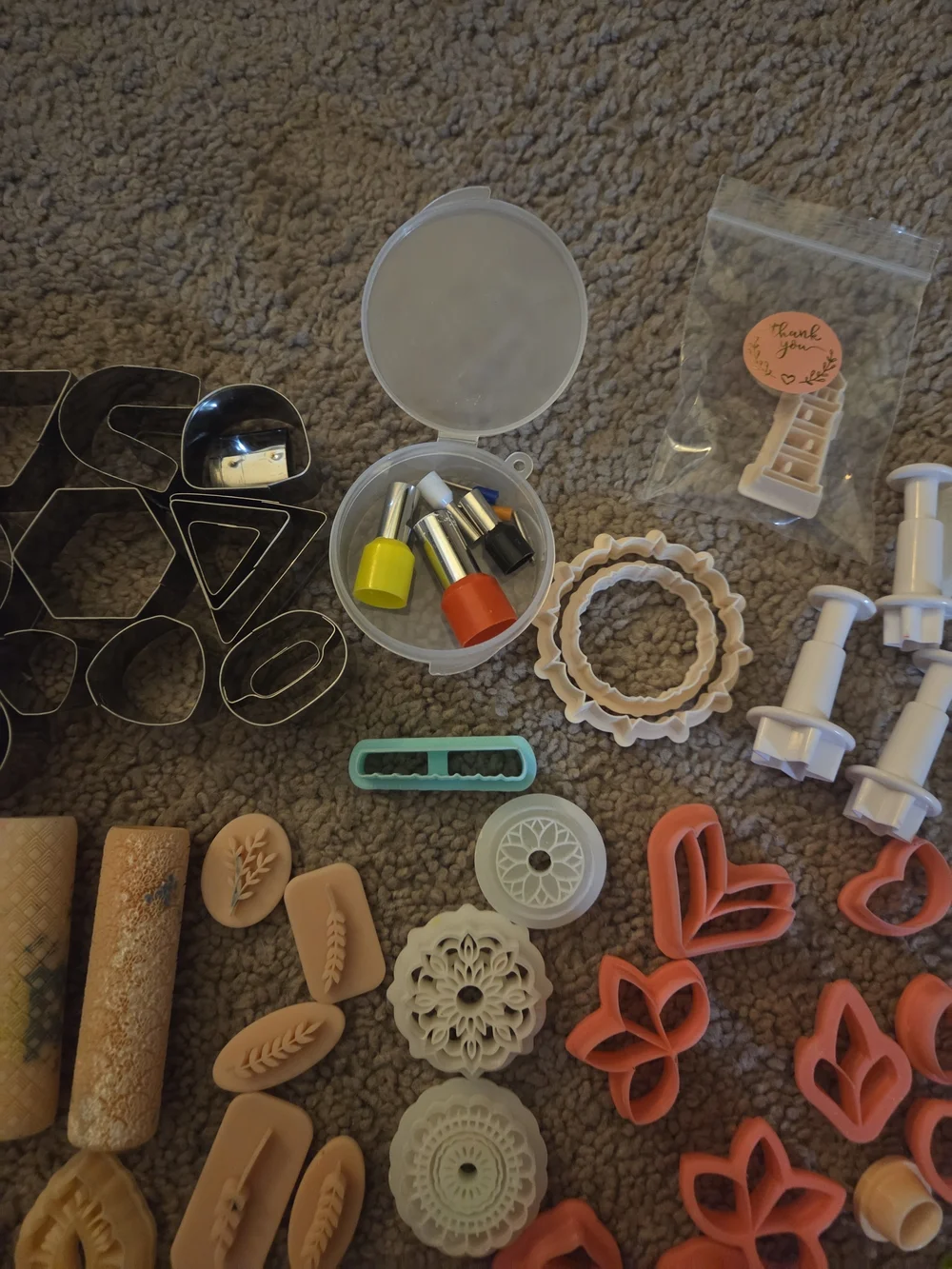Lot 100+ Assorted Polymer Clay and Cutters Accessories Earring Making Supplies